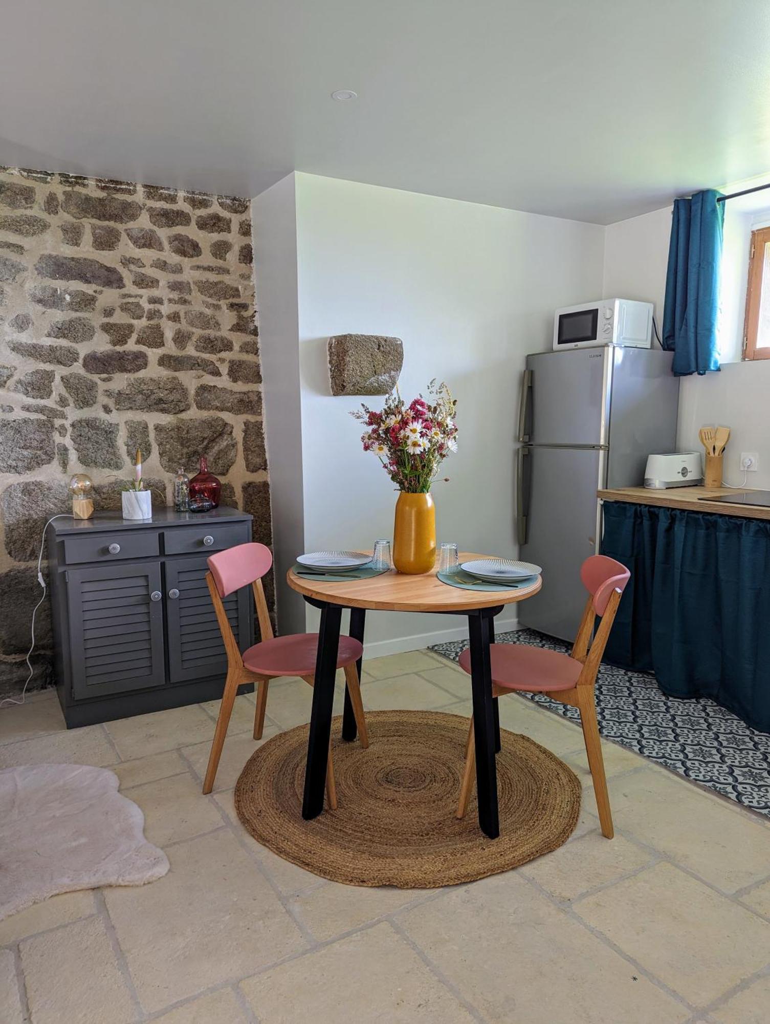 Joli Studio A La Campagne Lassay-les-Chateaux エクステリア 写真